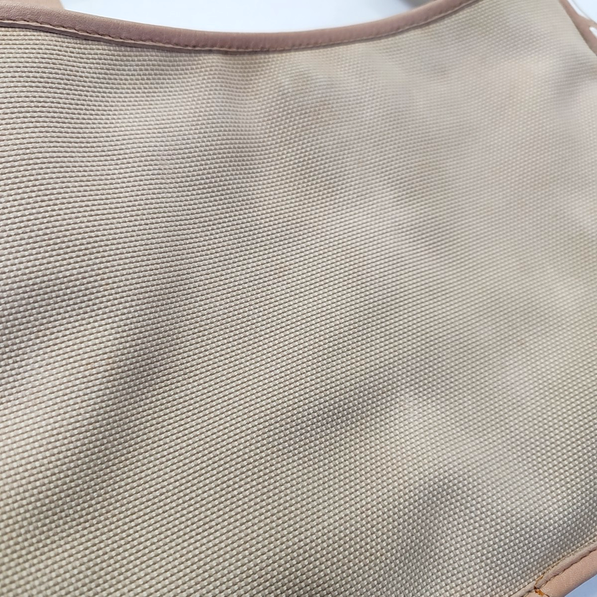 FENDI 米色帆布双F提花斜挎包Handheld包Shoulder Bag Golden hardware-(SKU)-945606964