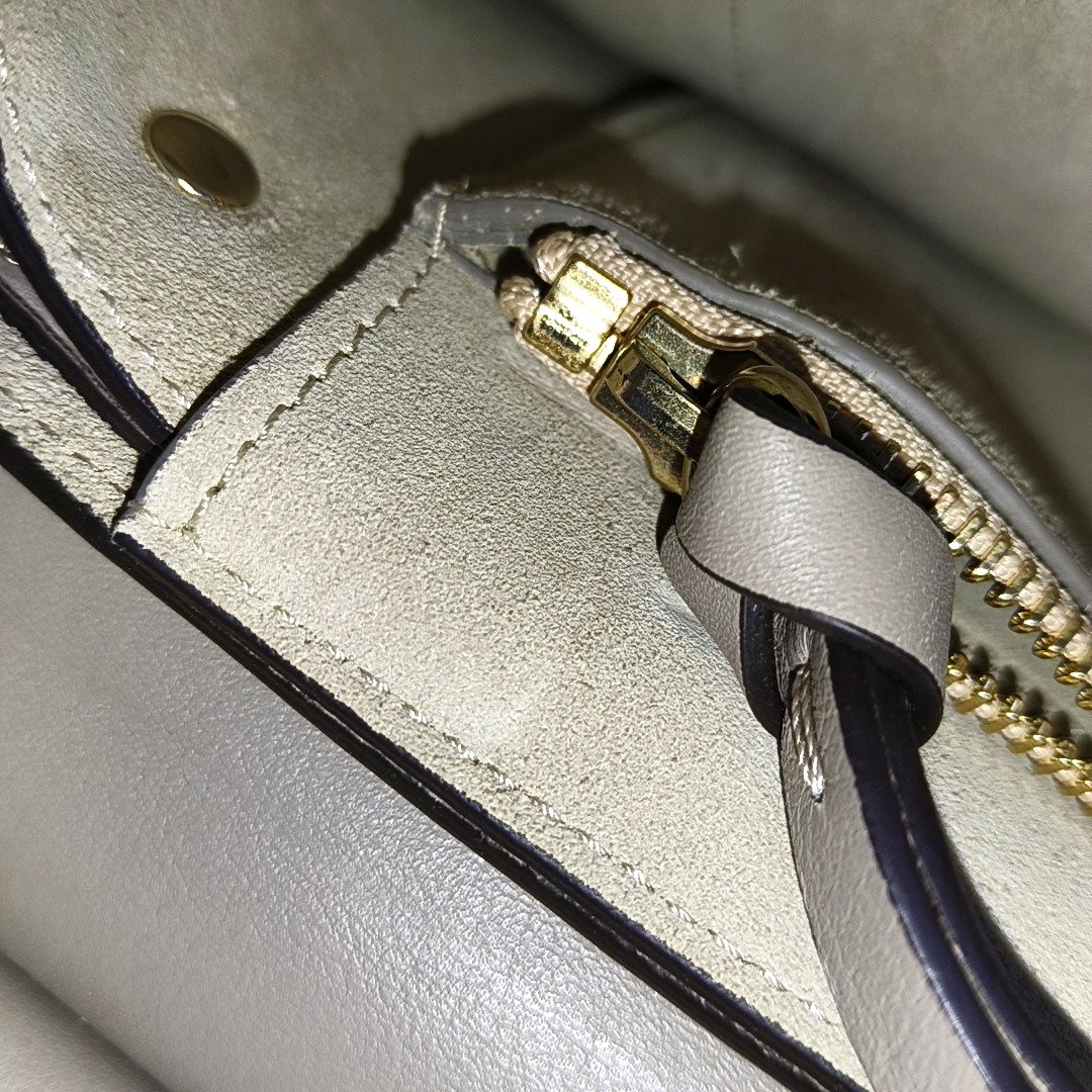 Chloé Faye Medium size Khaki Calf Leather Crossbody Shoulder Bag Golden hardware Removable shoulder strap-(SKU)-952757311