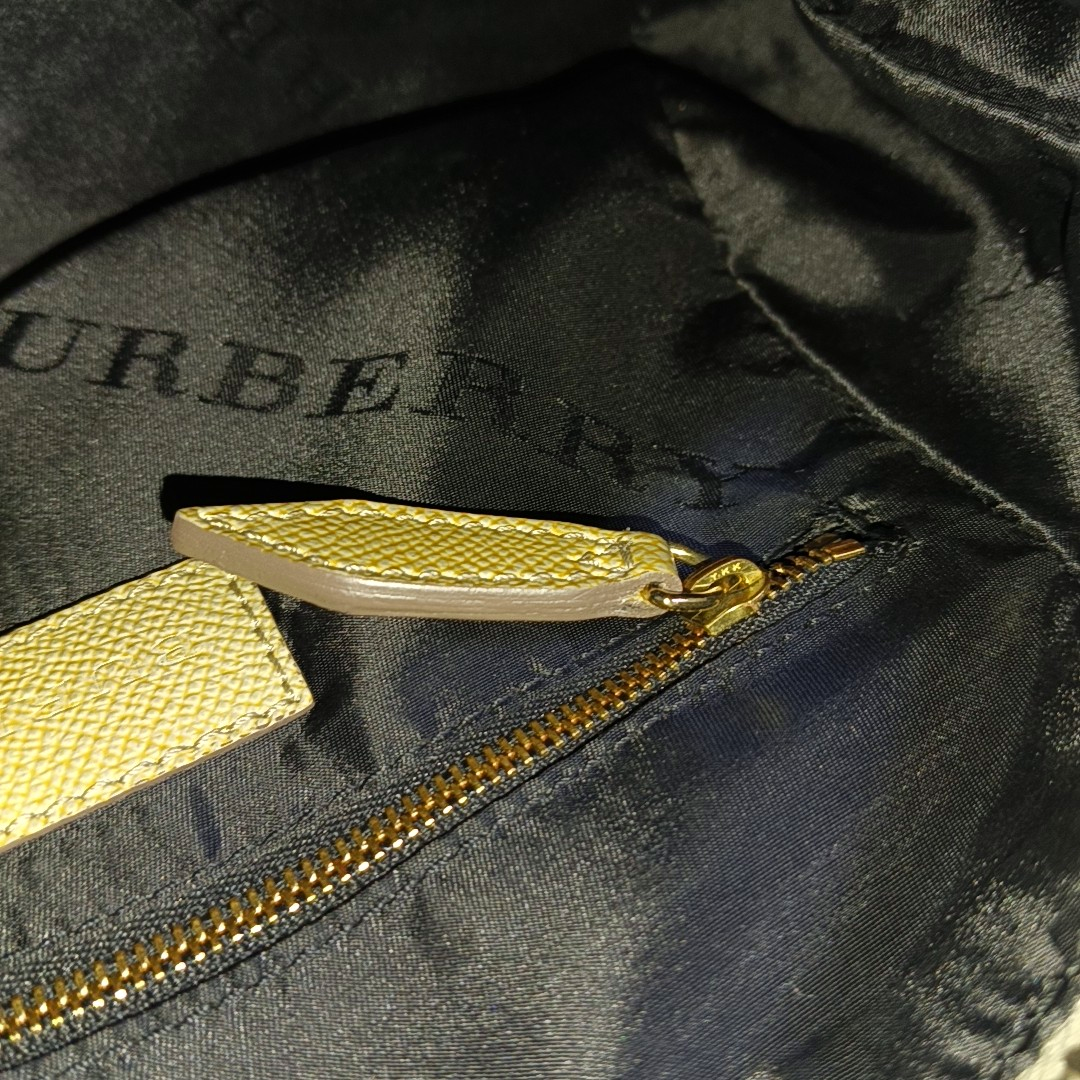 BURBERRY Khaki cowhide embossed handbag Golden hardware-(SKU)-953577933
