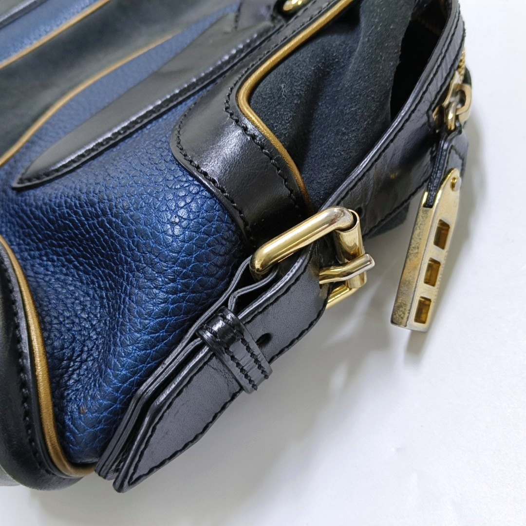 BURBERRY Tote bag Black leather handbag Golden Silver Hardware-(SKU)-955892032