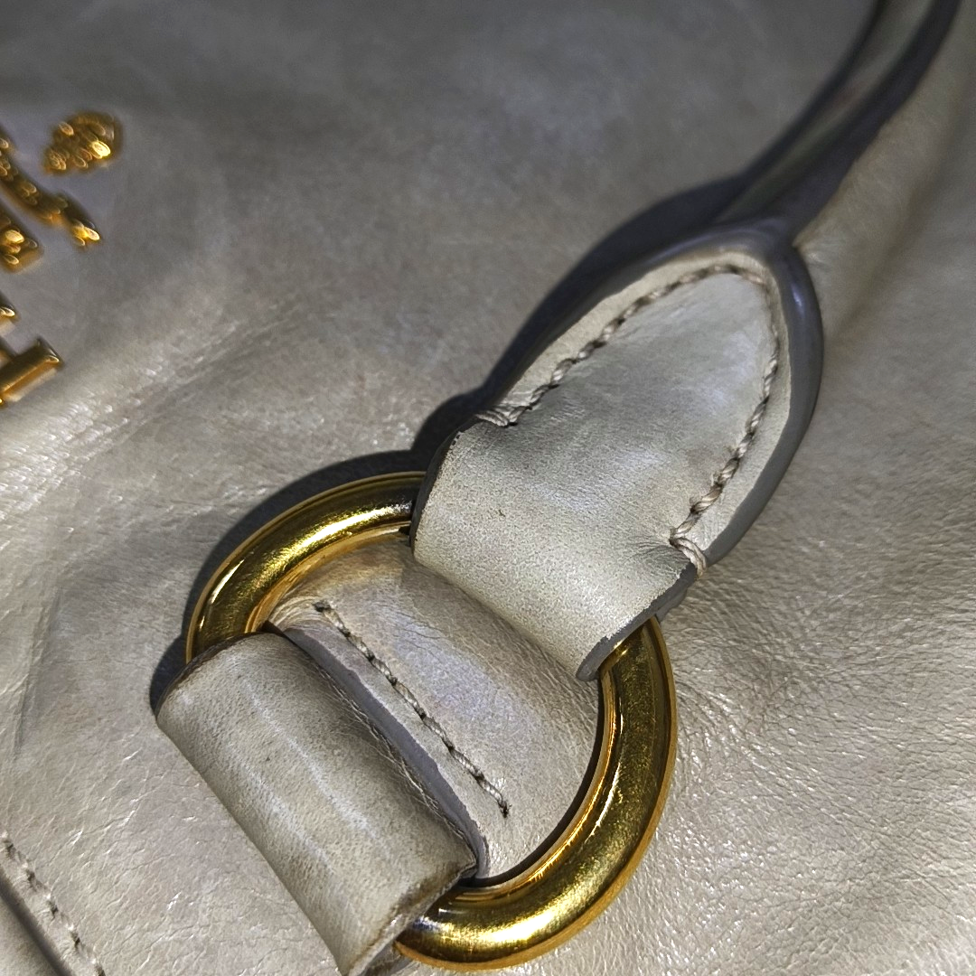 PRADA Green Cowhide Handbag Shoulder Bag Golden hardware-(SKU)-13786138