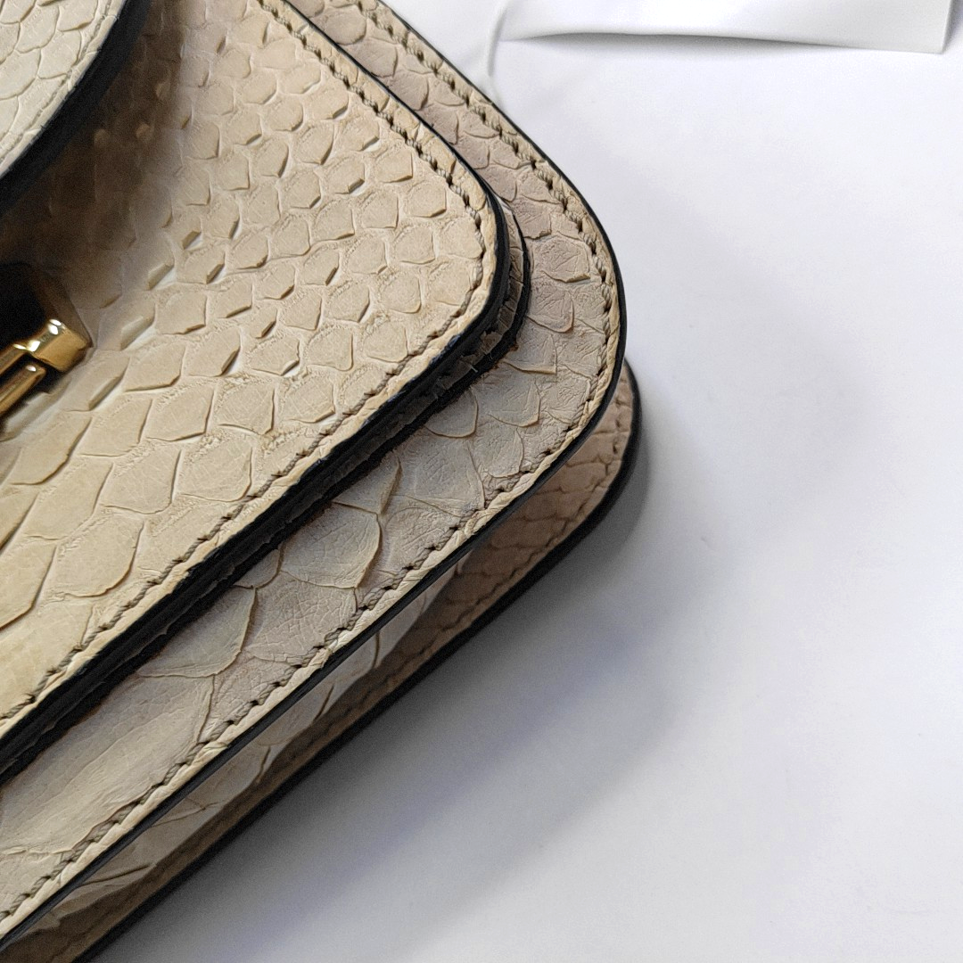 BURBERRY Langley Light Gray Leather Snake Pattern Single Shoulder Bag Crossbody Bag Golden hardware Removable shoulder strap-(SKU)-945572337