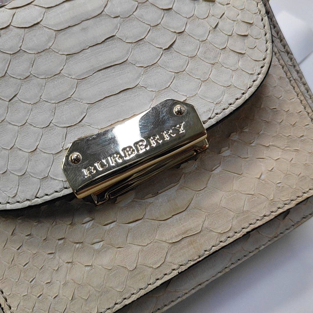 BURBERRY Langley Light Gray Leather Snake Pattern Single Shoulder Bag Crossbody Bag Golden hardware Removable shoulder strap-(SKU)-945572337