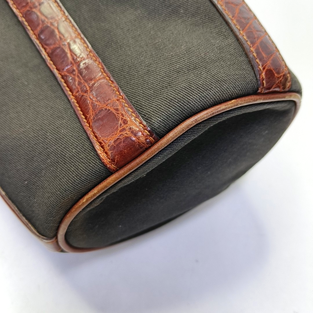 CELINE TRIOMPHE Gray green fabric crossbody bag single shoulder bag Golden hardware-(SKU)-946532608
