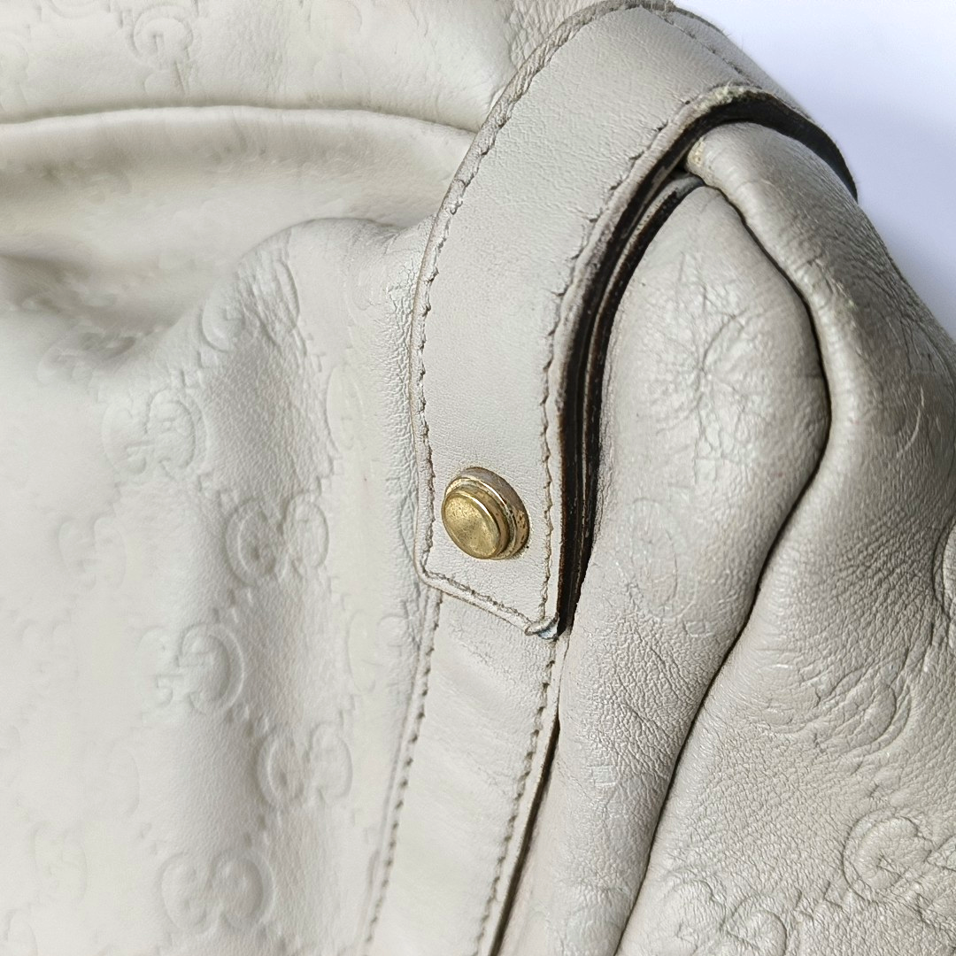 GUCCI Abbey Beige Leather Monogrammed Texture Handbag and Single Shoulder Bag Golden Silver Hardware-(SKU)-950265695