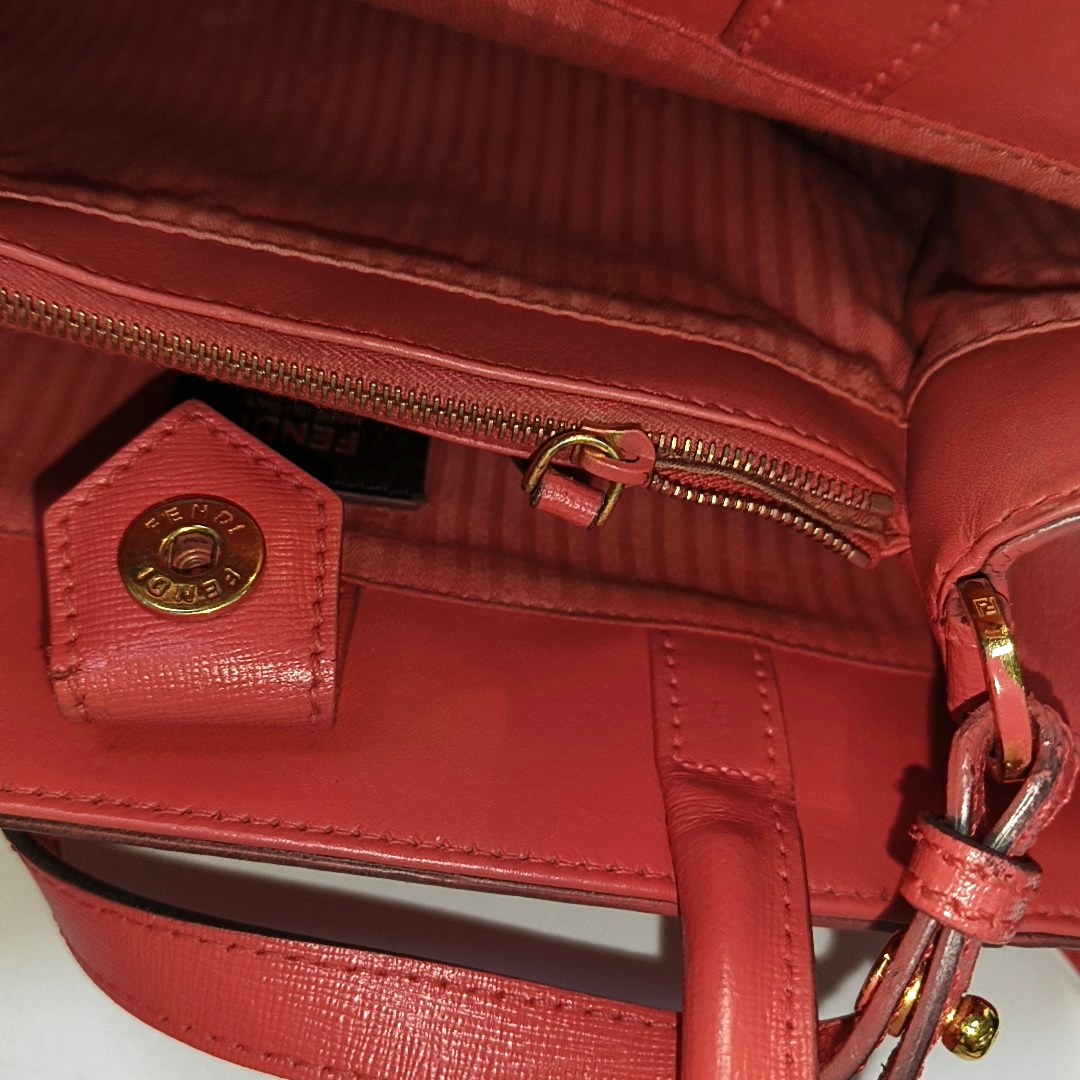 FENDI 2 Jours Small size Red Cowhide Single Shoulder Bag Handbag Crossbody Bag Gold Red Hardware Removable shoulder strap-(SKU)-946007227