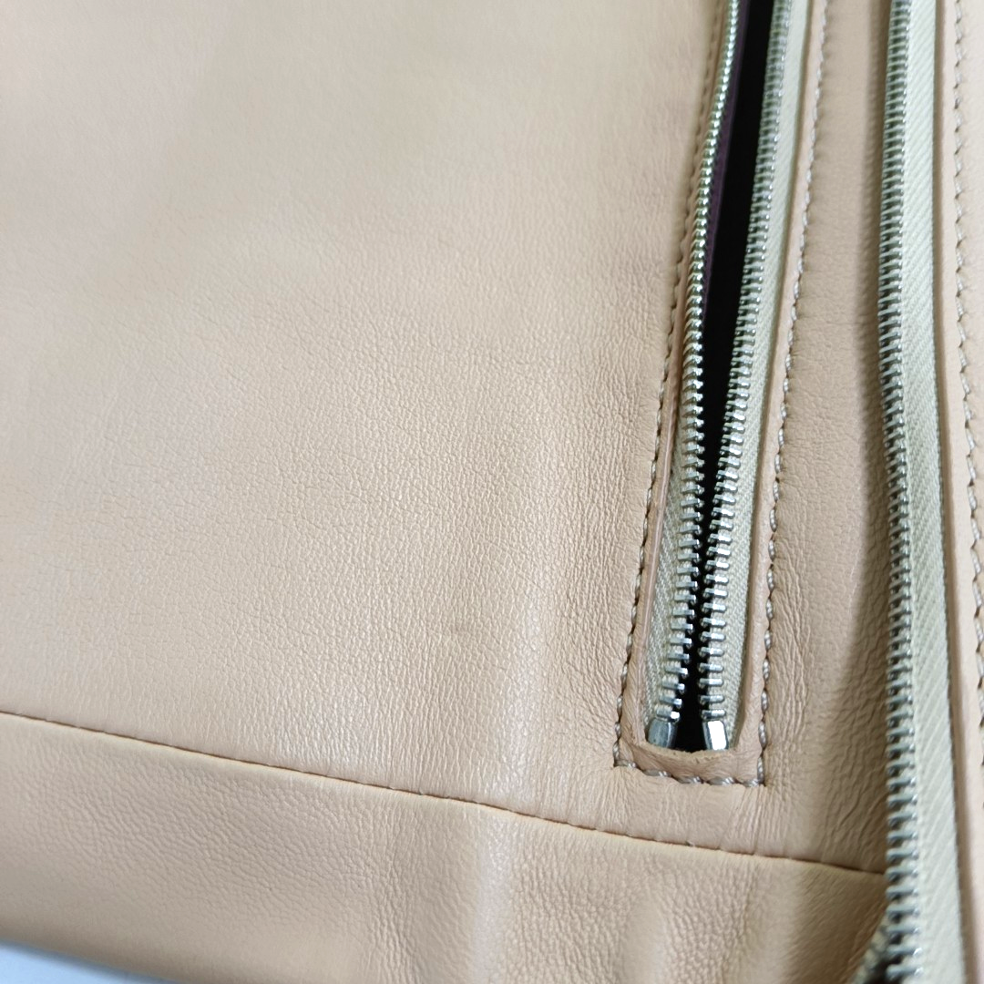 CELINE TRIO Light Pink Sheepskin Clutch Silver Hardware-(SKU)-947141136