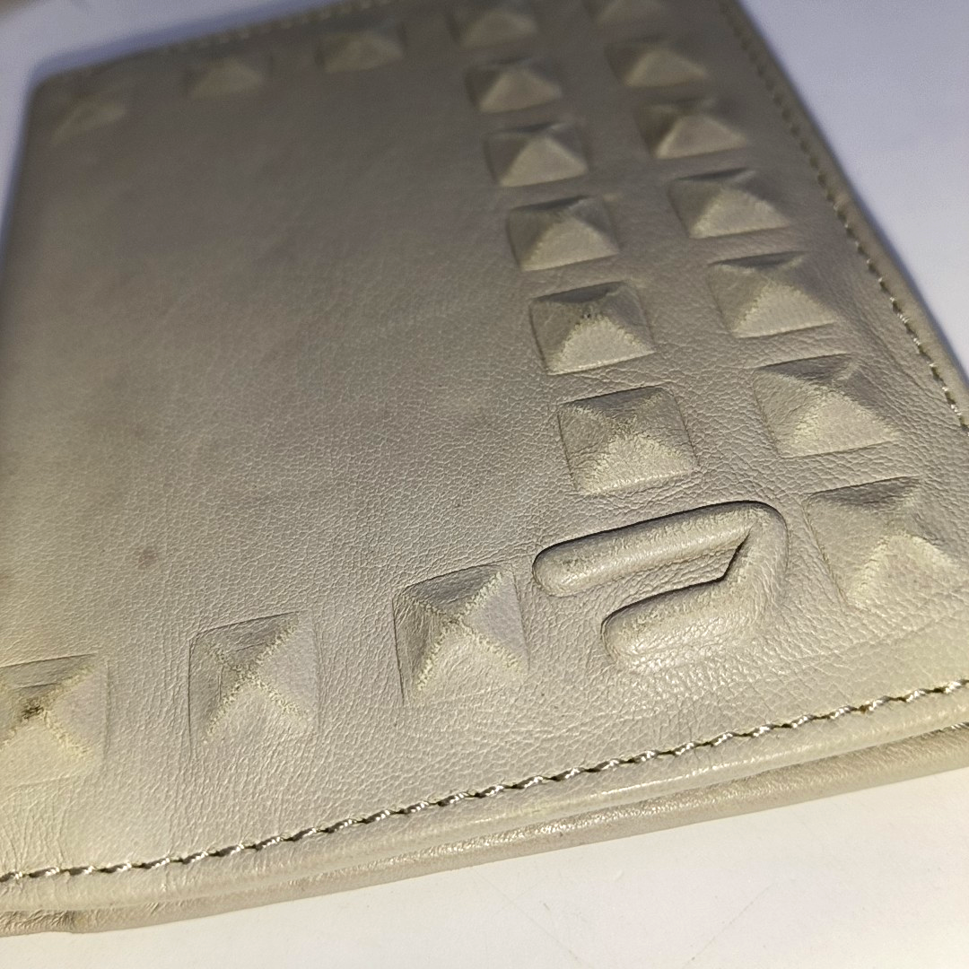 DIESEL Gray Leather Embossed Wallet-(SKU)-940934101