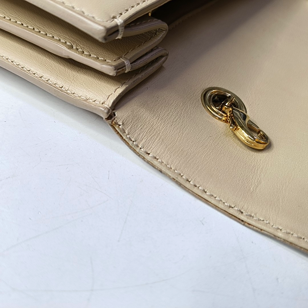 FERRAGAMO Thalia Khaki Calf Leather Crossbody Shoulder Bag Golden hardware Removable shoulder strap-(SKU)-943501059