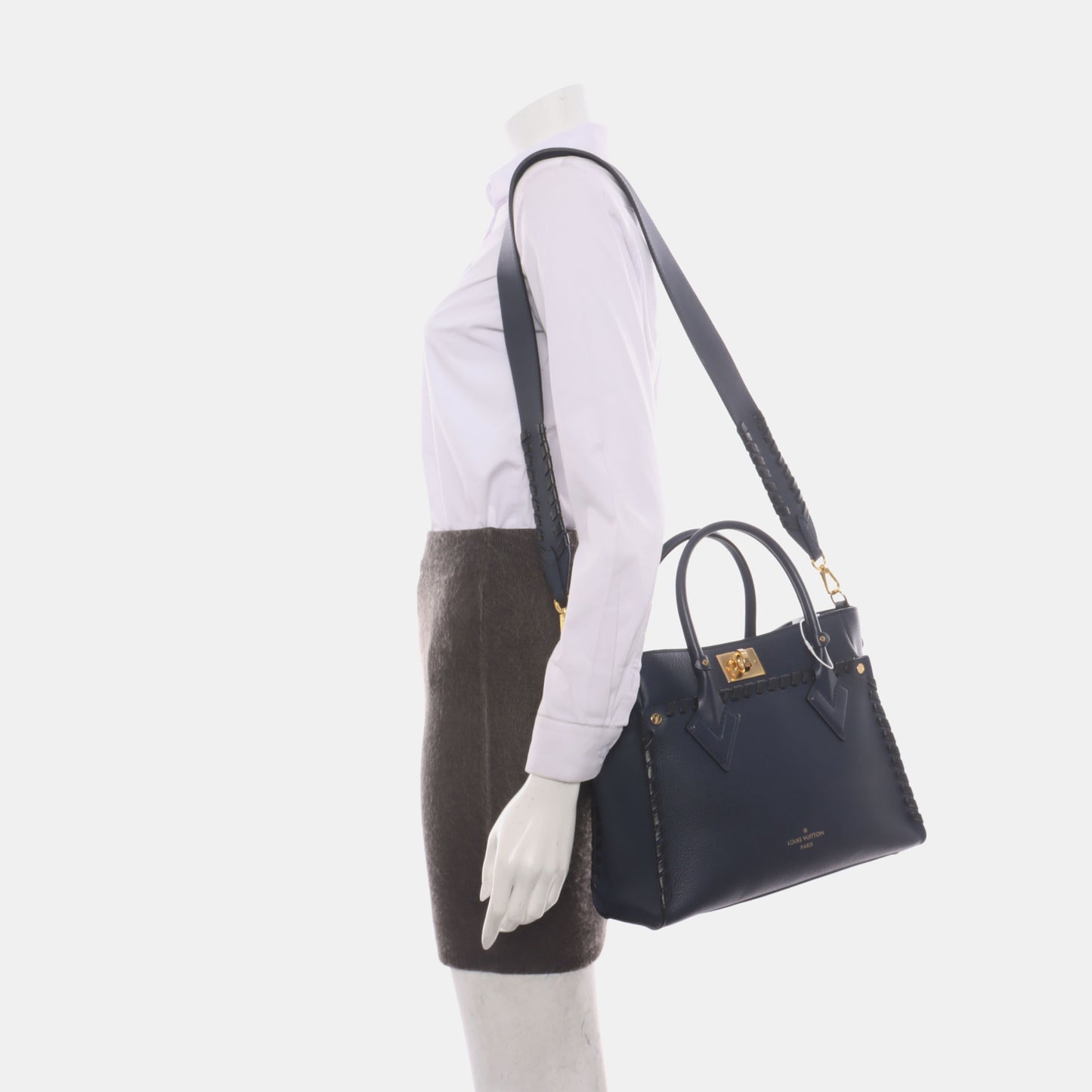 LOUIS VUITTON ON MY SIDE Medium Dark Blue Leather Woven Shoulder Bag, Gold Hardware, Removable Shoulder Strap-(SKU)-14487079