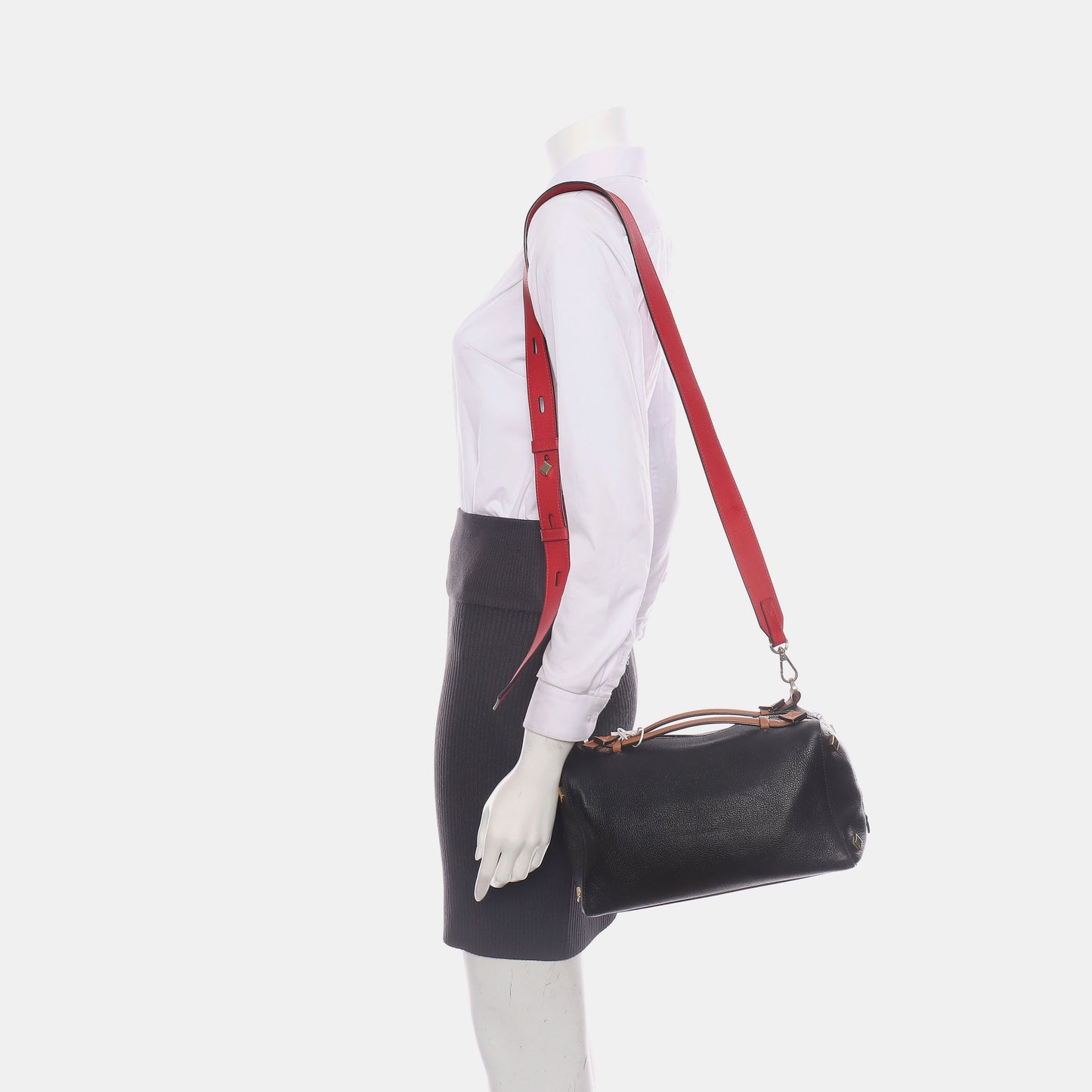 MCM Black Leather Single Shoulder Bag Golden hardware Removable shoulder strap-(SKU)-938313645