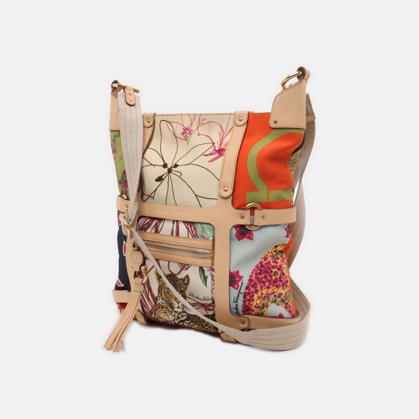FERRAGAMO Multicolor Fabric Printed Shoulder Bag Golden hardware-(SKU)-940043574