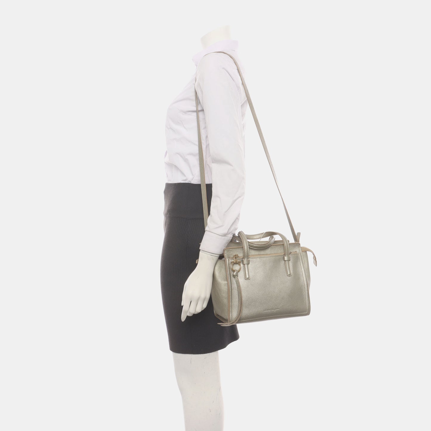 FERRAGAMO Amy Grey Leather Embossed Shoulder Bag Handbag Crossbody Golden hardware Removable shoulder strap-(SKU)-938858716