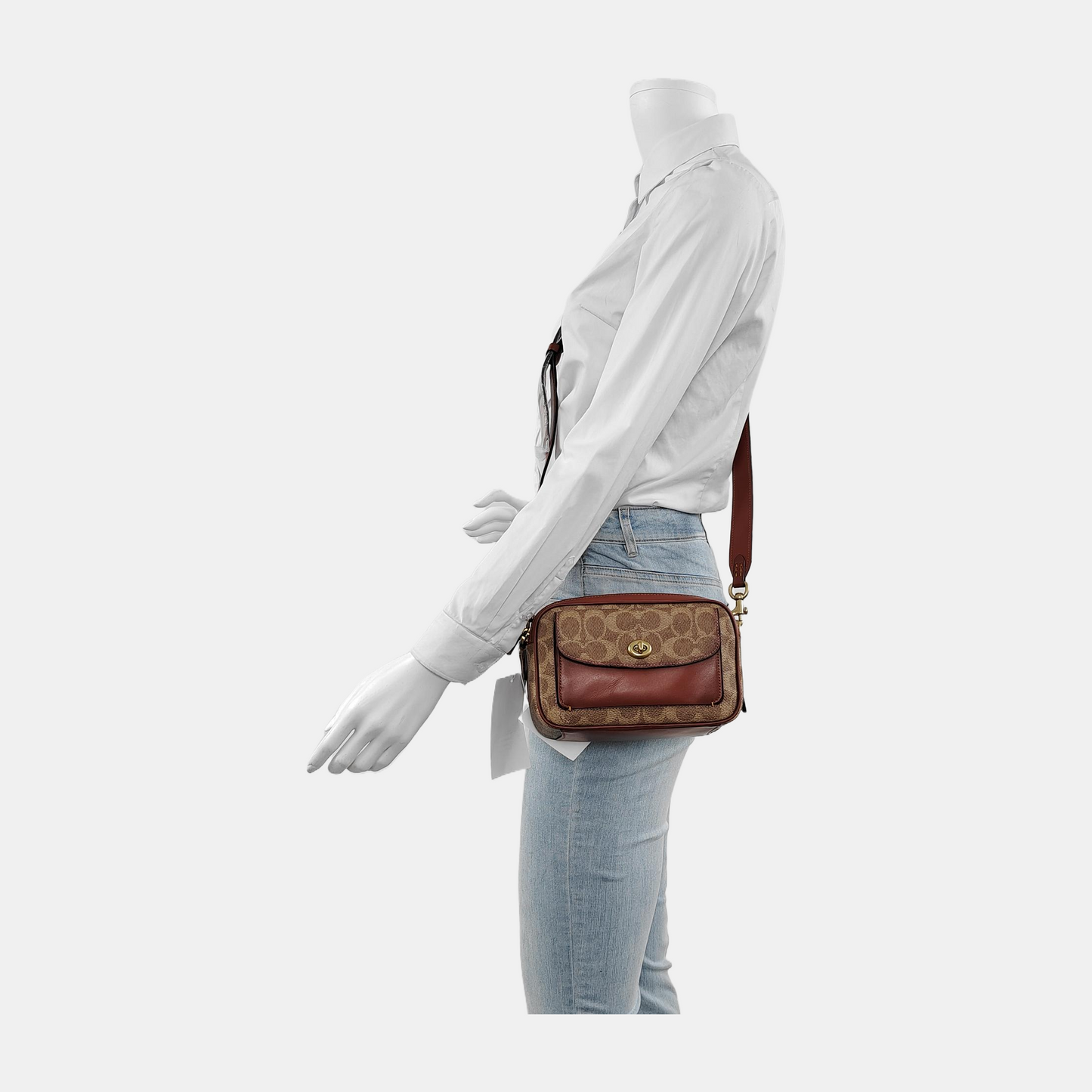 COACH WILLOW 20 Brown Leather Vintage Shoulder and Crossbody Bag Golden hardware Removable shoulder strap-(SKU)-943456010