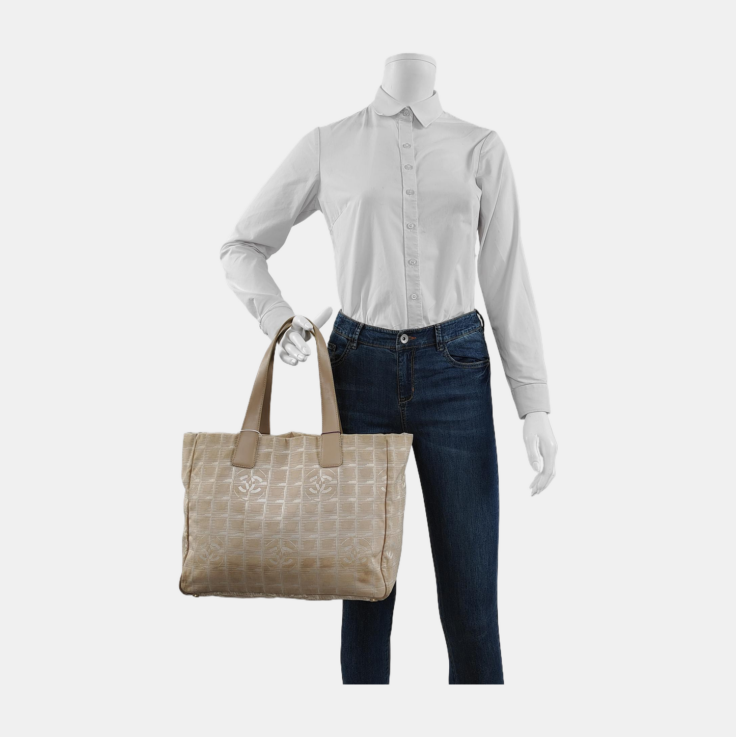 CHANEL TRAVEL LINE Ivory Fabric Ice Grid Single Shoulder Bag Tote Bag Golden hardware 9nan-(SKU)-944131983