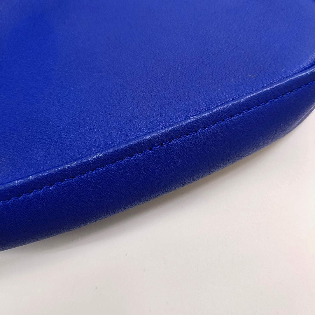 BALENCIAGA Triangle Blue Cowhide Print Clutch Silver Hardware-(SKU)-955687445