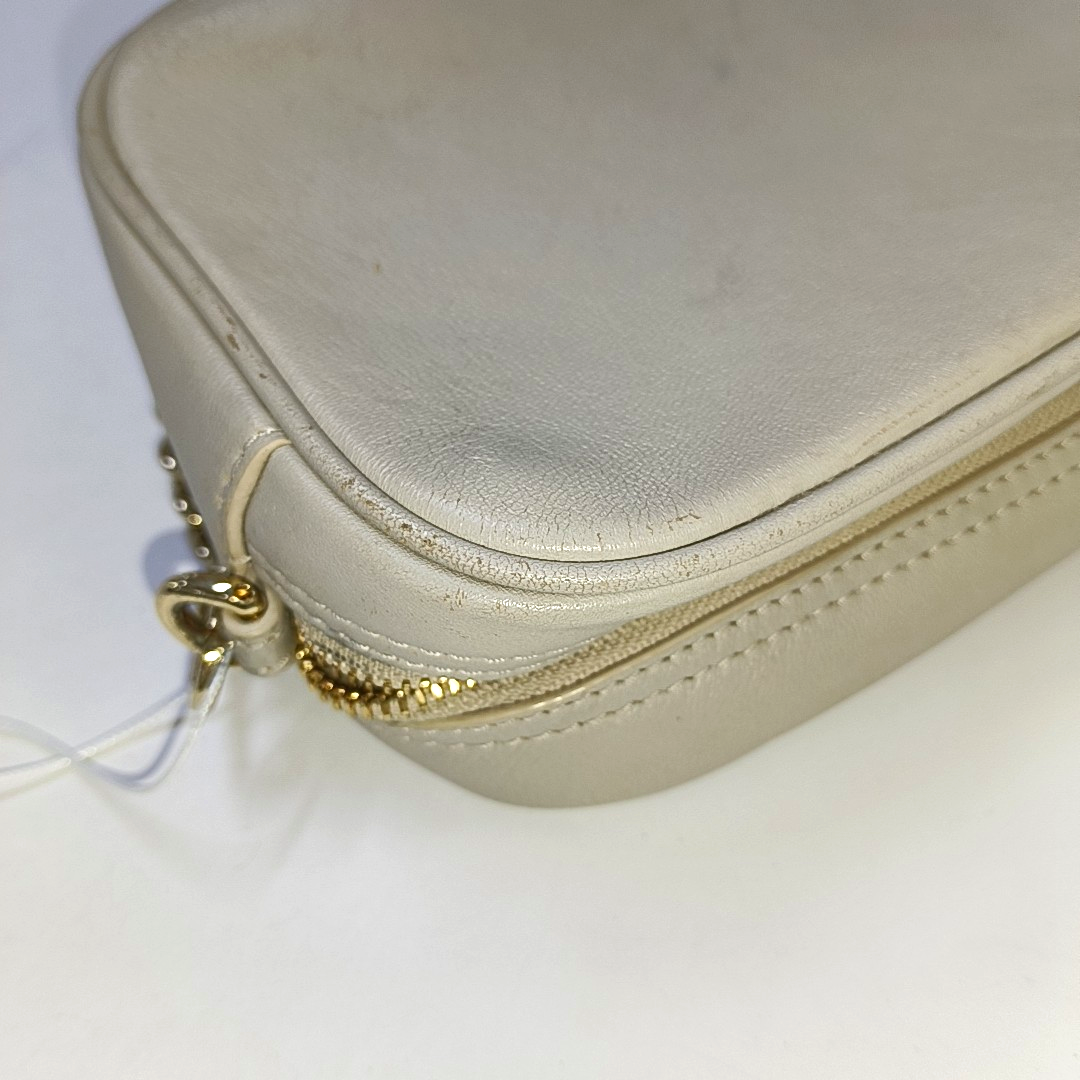 FURLA Camera Bag Light gray leather quilted crossbody single shoulder bag handbag Golden hardware Removable shoulder strap-(SKU)-941201203