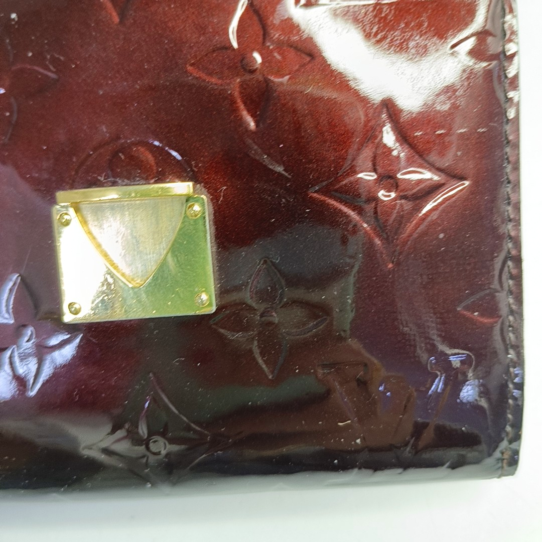 LOUIS VUITTON KOALA Burgundy patent leather vintage embossed wallet Golden hardware-(SKU)-950590623