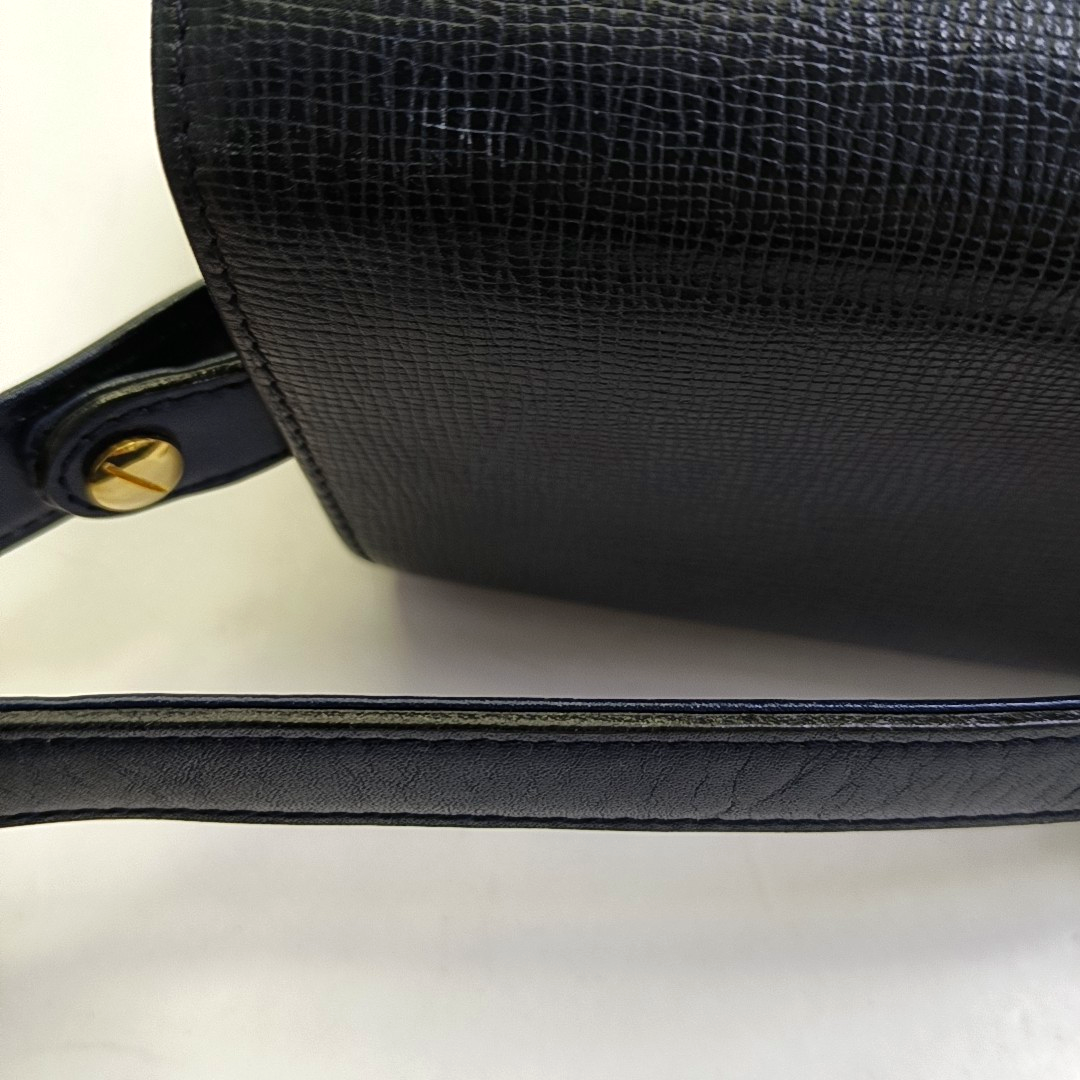 GIVENCHY Box Bag Black Cowhide Embossed Handbag Golden hardware Removable shoulder strap-(SKU)-944013708