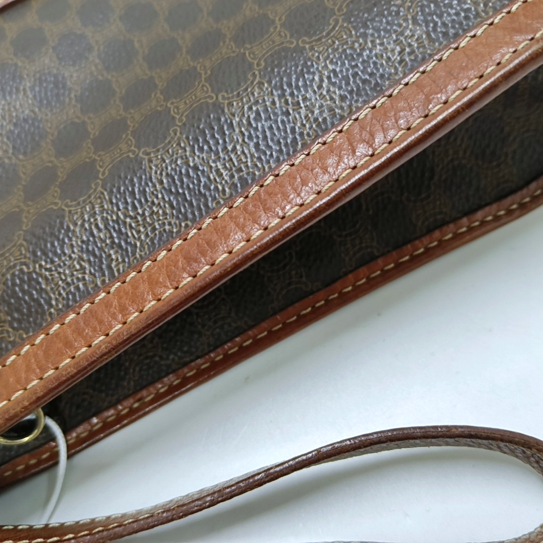 CELINE MACADAM CLUTCHES Dark Brown Coated Canvas Triumph Handbag Tote Bag Golden hardware-(SKU)-959810652