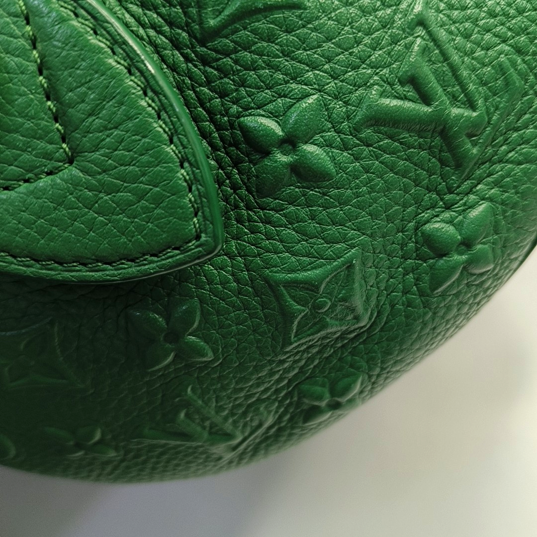 LOUIS VUITTON NEO PAPILLON Green leather monogram embossed Boston bag shoulder bag handbag crossbody bag with silver hardware and removable shoulder strap-(SKU)-950486296