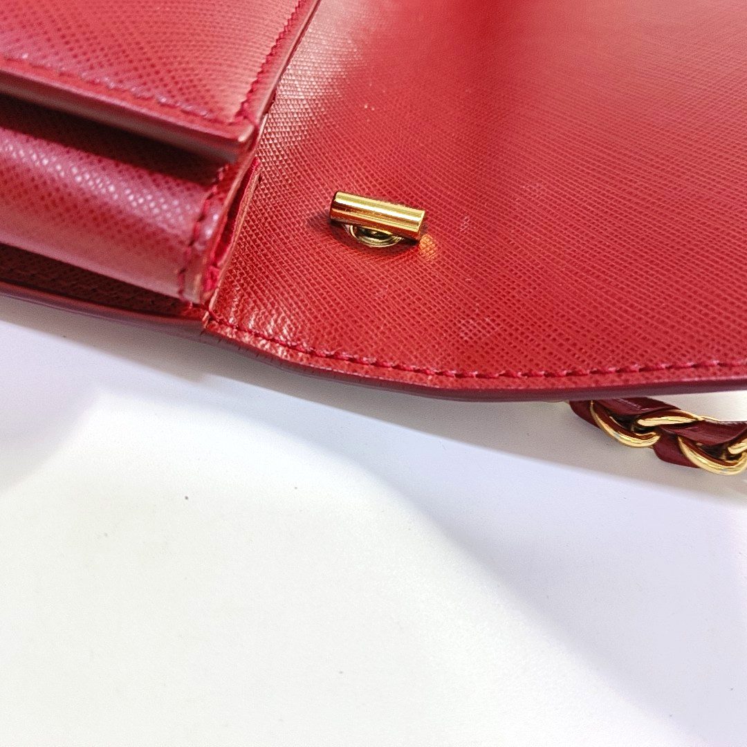 FERRAGAMO Ginny Red Cowhide Crossbody Single Shoulder Bag Golden hardware-(SKU)-941055982