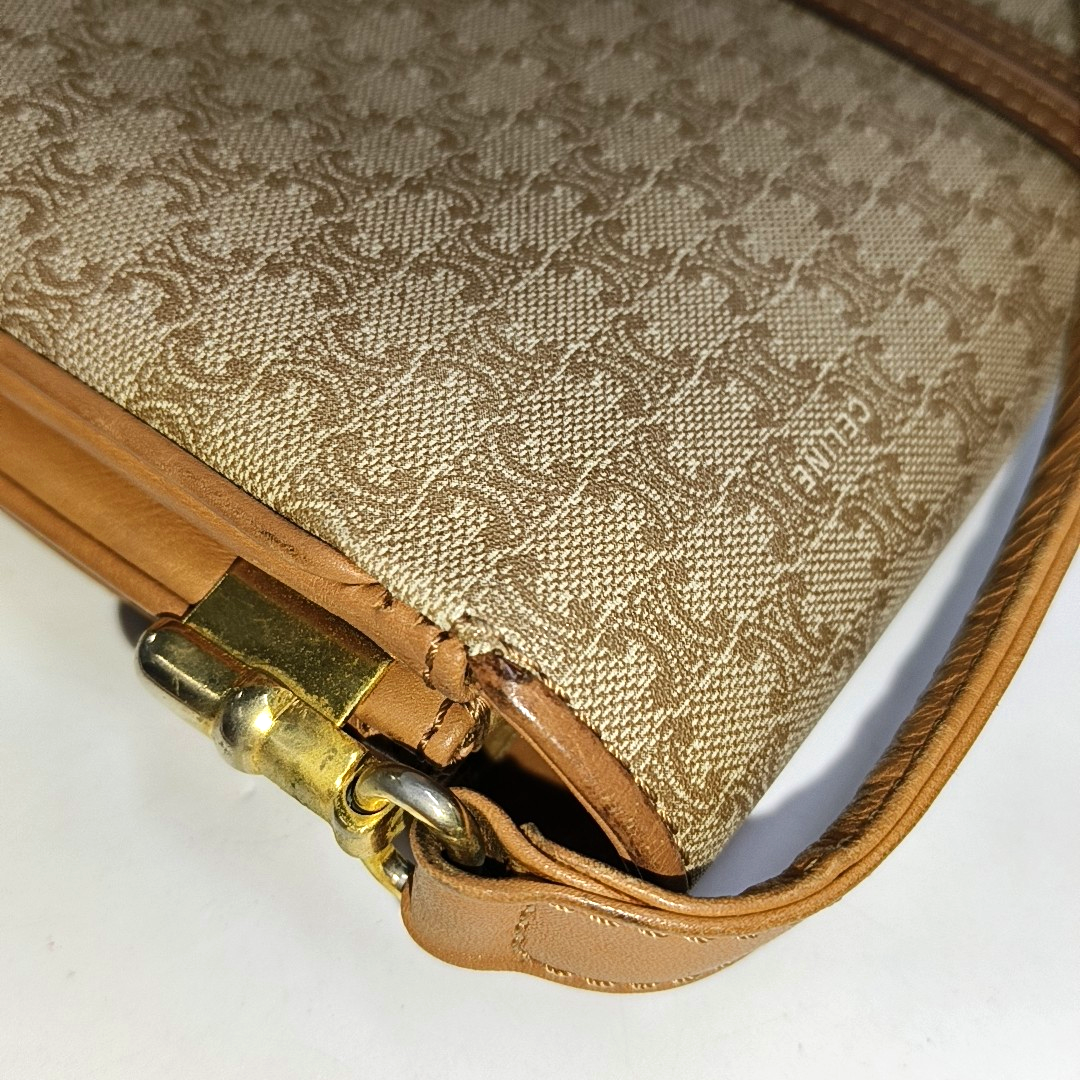 CELINE TABOU Beige coated canvas triumph gate single shoulder bag crossbody bag Golden hardware-(SKU)-14368008