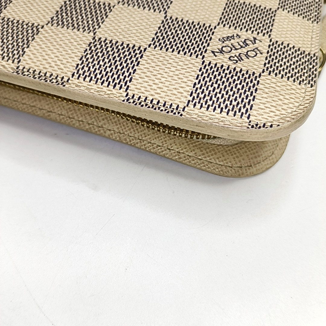 LOUIS VUITTON White Coated Canvas Checkered Wallet Golden hardware-(SKU)-956774452