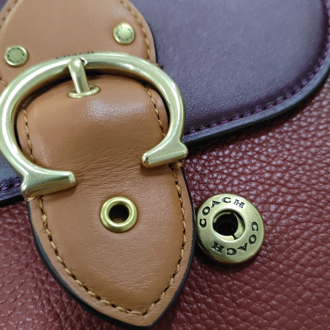 COACH BEAT 18 Red Leather Studs Single Shoulder Bag Golden hardware shoulder straps-(SKU)-932856060