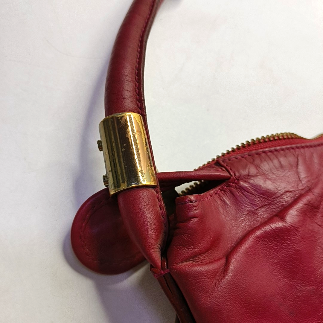 Chloé Fuchsia cowhide handbag Golden hardware-(SKU)-952505517