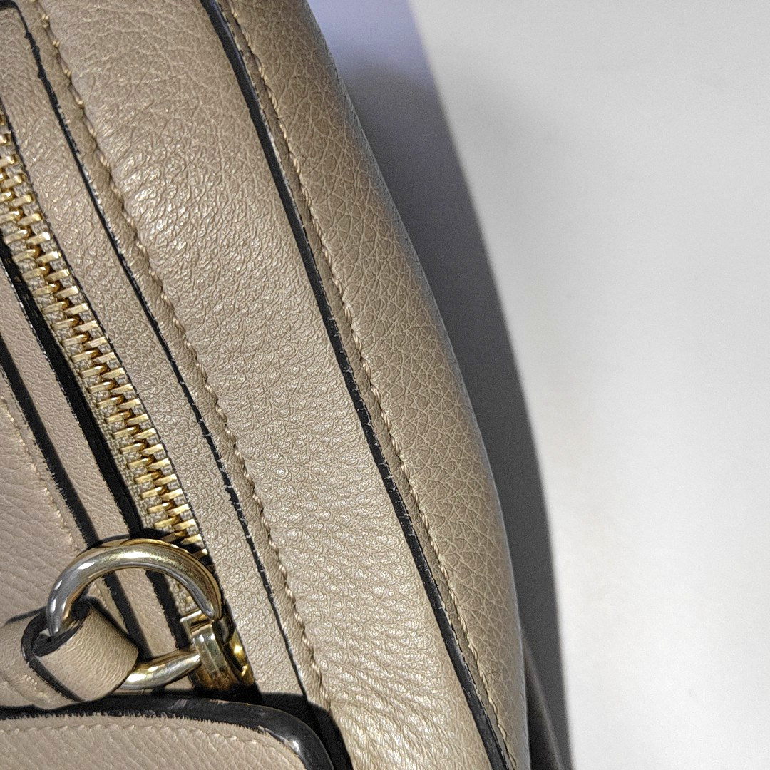 Chloé Faye Medium size Grey Cowhide Single Shoulder Bag Tote Shoulder Bag Crossbody Bag Golden Silver Hardware Removable shoulder strap-(SKU)-939956947