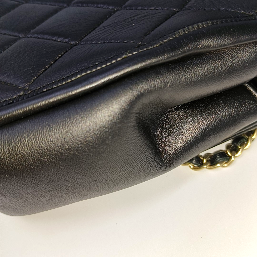 CHANEL GRAPHIC Medium Black Leather Quilted Shoulder Bag with Removable Strap-(SKU)-933903189