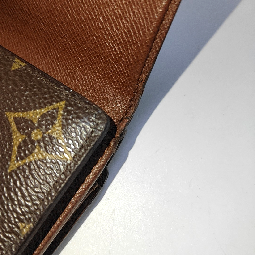 LOUIS VUITTON LUDLOW Brown coated canvas vintage wallet Golden hardware-(SKU)-938172821