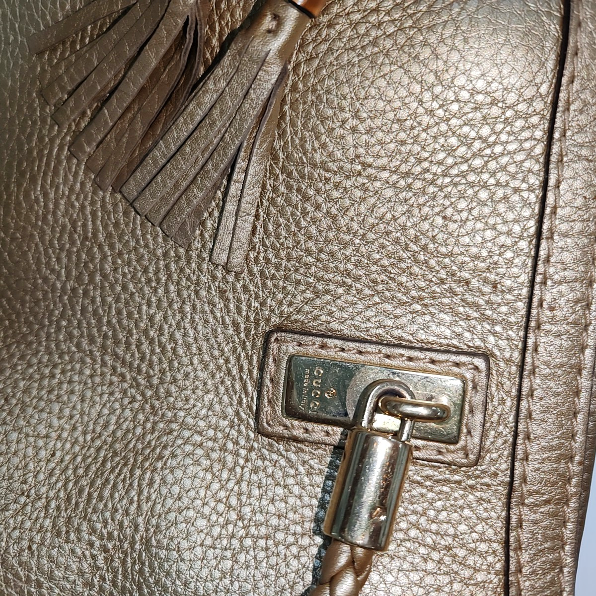 GUCCI Bella Gold Cowhide Fringe Woven Handbag Golden hardware-(SKU)-935482640