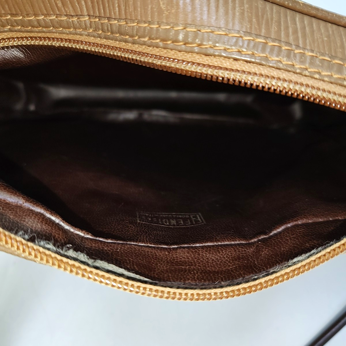FENDI 棕色特殊材质双F斜挎包Shoulder Bag Brown Hardware-(SKU)-945609210