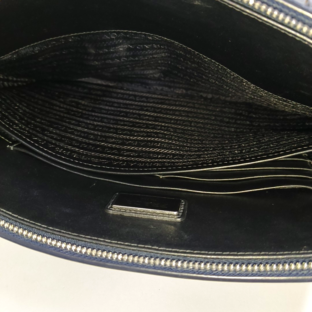 PRADA Men's Bag蓝色牛皮十字纹,鳄鱼纹手拿包-(SKU)-956380870