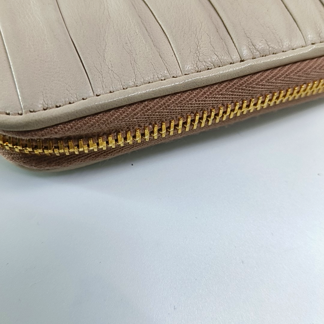 PRADA Beige Lamb Leather Quilted Wallet Golden hardware-(SKU)-955711788