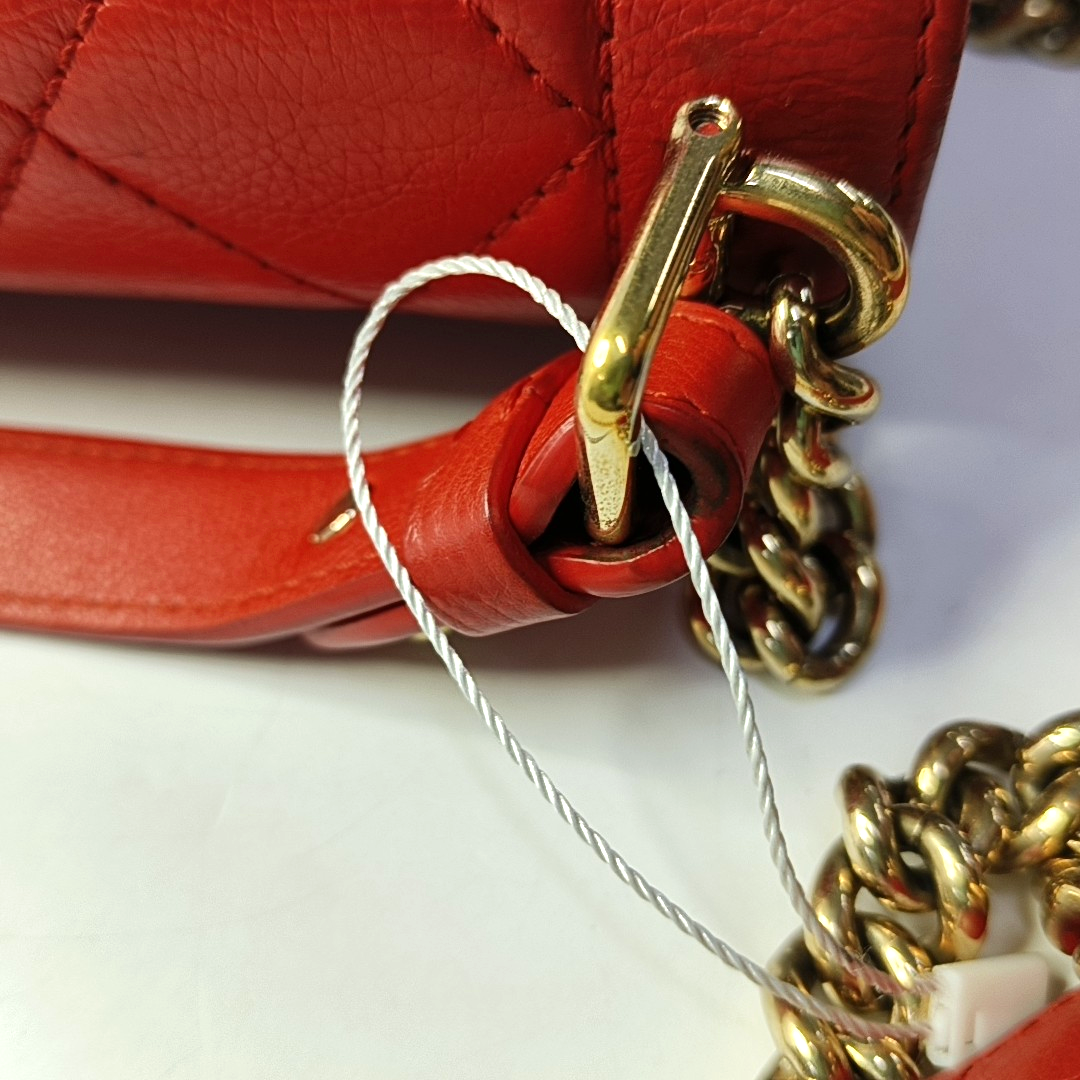 CHANEL LABEL CLICK Small Orange Red Lamb Skin Quilted Crossbody Shoulder Bag Tote Bag Gold Hardware 23 Clasp-(SKU)-945772666