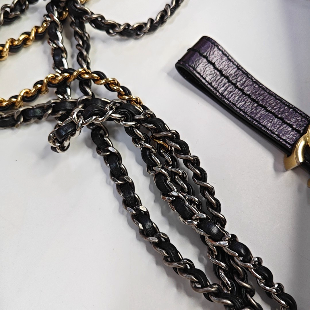 CHANEL GABRIELLE Small Size Radiant Calfskin Quilted Diagonal Bag, Shoulder Bag, Crossbody with Detachable Strap, Golden, Silver, and Ruthenium-Colored Hardware, 27 Clasps-(SKU)-946512946