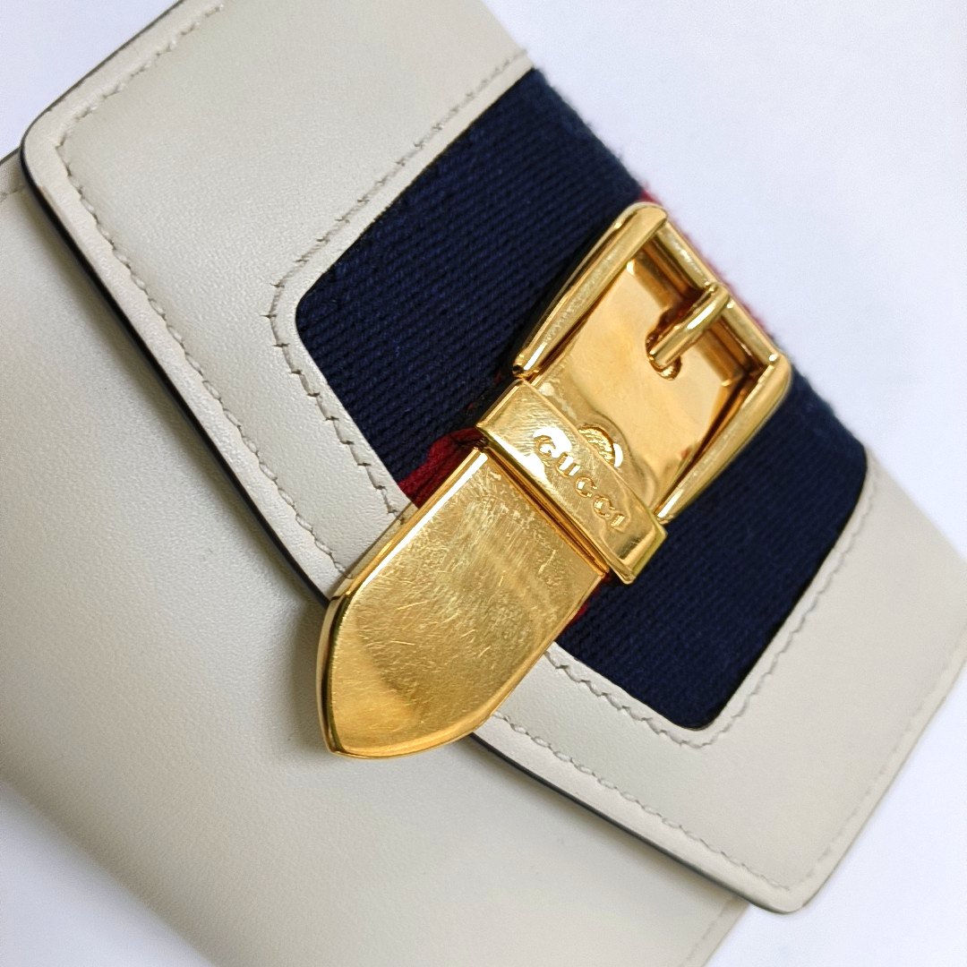 GUCCI Sylvie White Cowhide Striped Strap Serbian Wallet Golden hardware-(SKU)-954989846