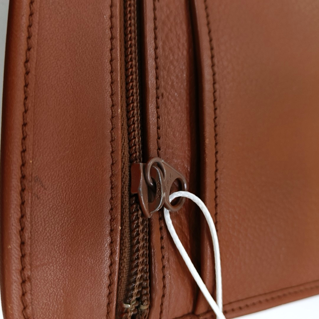 BURBERRY LondonBrown Leather Handbag-(SKU)-13795977
