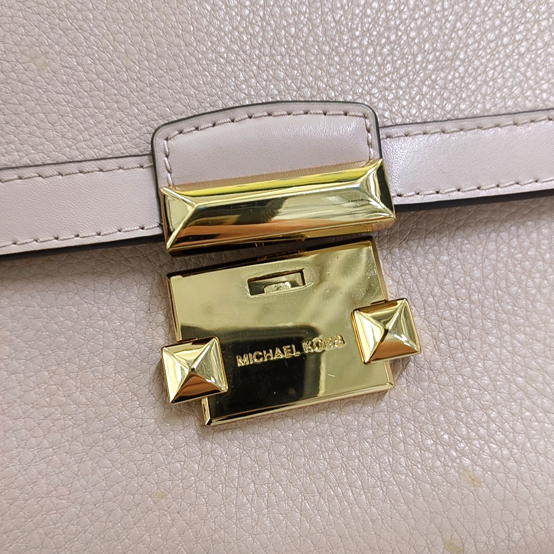 MICHAEL KORS Cece Pink leather crossbody bag, handbag, shoulder bag Golden hardware Removable shoulder strap-(SKU)-950932352