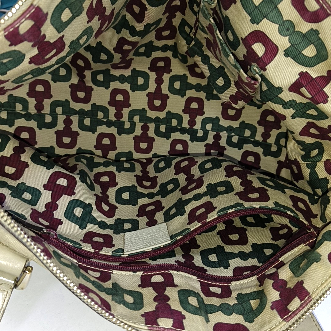 GUCCI Abbey White cowhide 老花压纹 (monogram embossed) shoulder bag/handbag Golden hardware-(SKU)-957784065