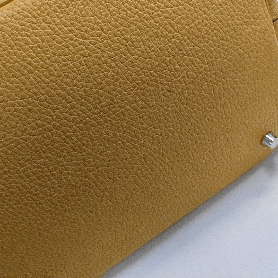 HERMÈS Picotin Lock 22 Yellow Clemence Calfskin Basket Handbag with Silver Hardware and C Stamp-(SKU)-946053978
