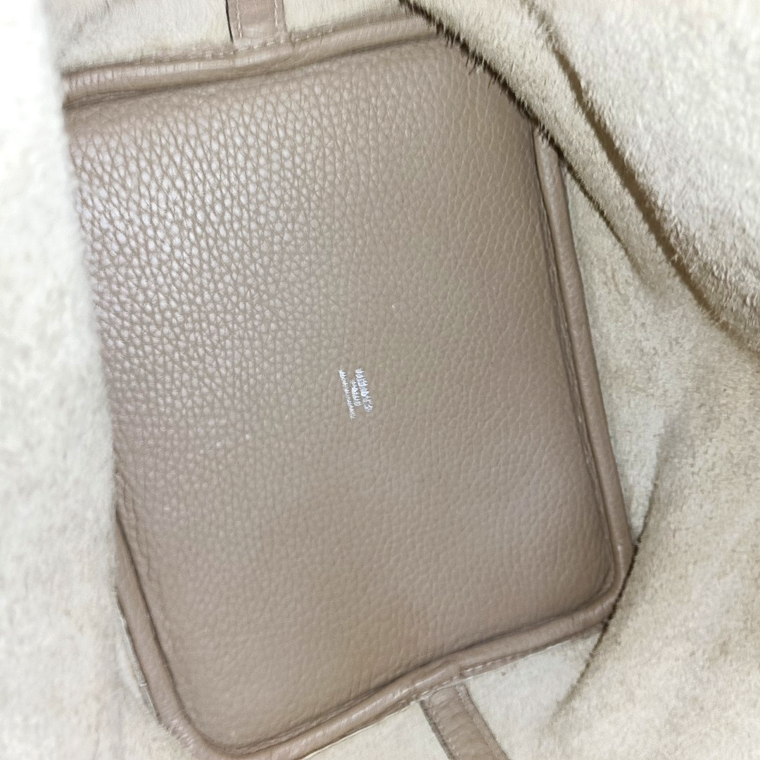 HERMÈS Picotin Lock 22 Khaki Clemence Leather Basket Handbag with Silver Hardware and X Engraving-(SKU)-955859168