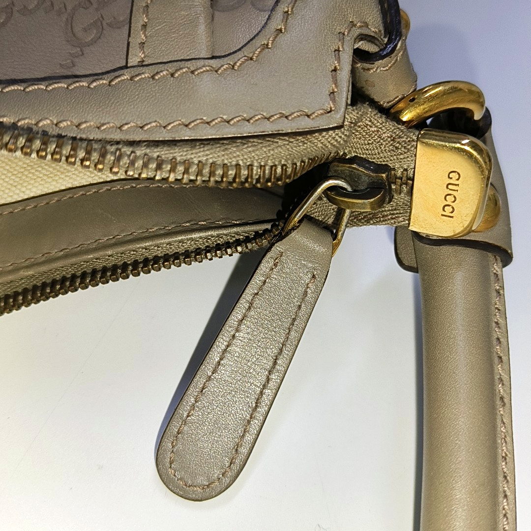 GUCCI Gray Cowhide Monogram Crumpled Single Shoulder Bag Golden hardware-(SKU)-946387965