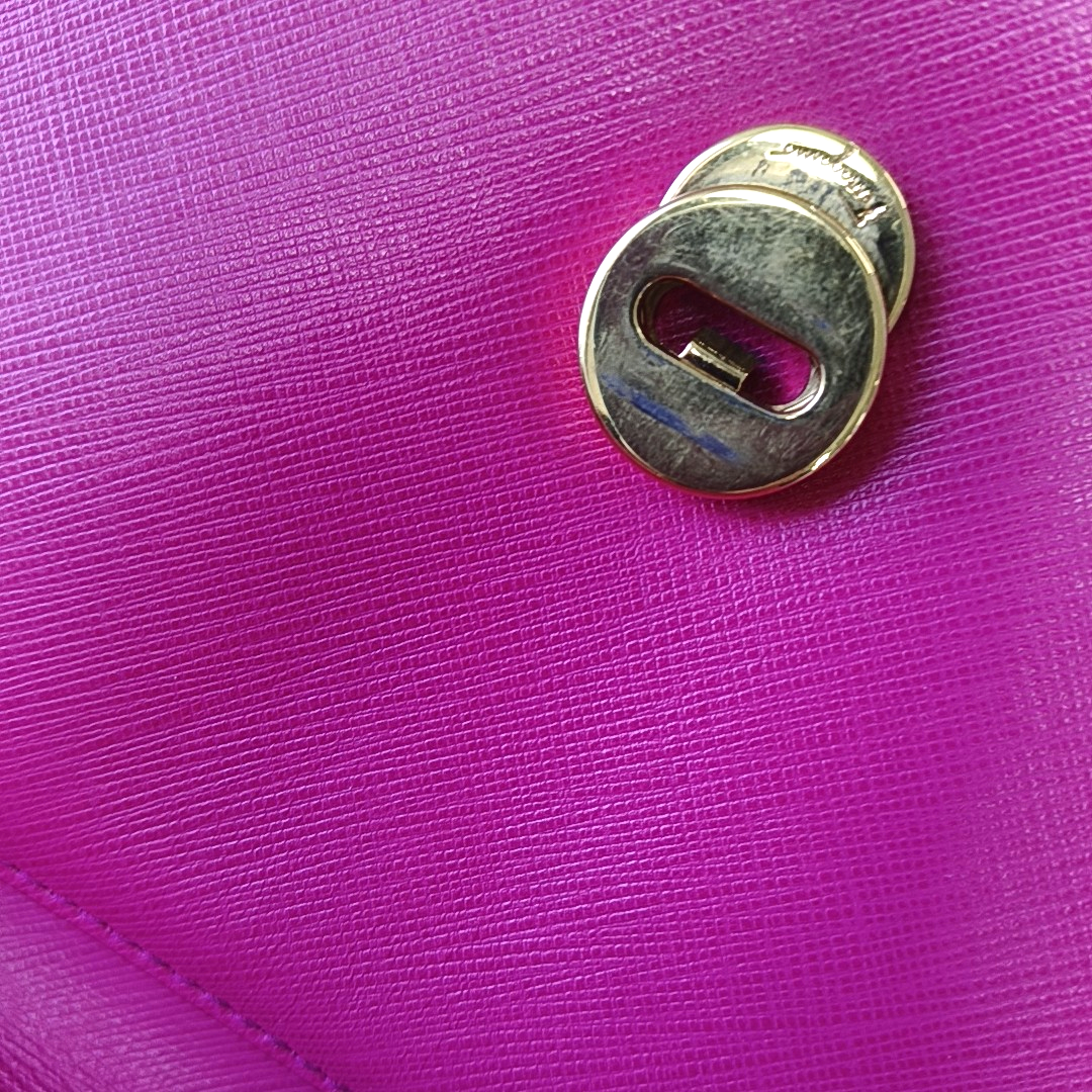 FERRAGAMO Ginny Pink Cowhide Embossed Single Shoulder Bag Crossbody Golden hardware-(SKU)-13042501