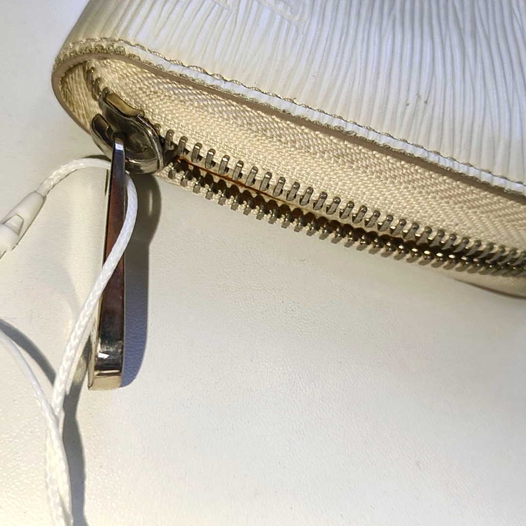 LOUIS VUITTON 白色EPI牛皮水波纹钱包 Golden hardware-(SKU)-14301822