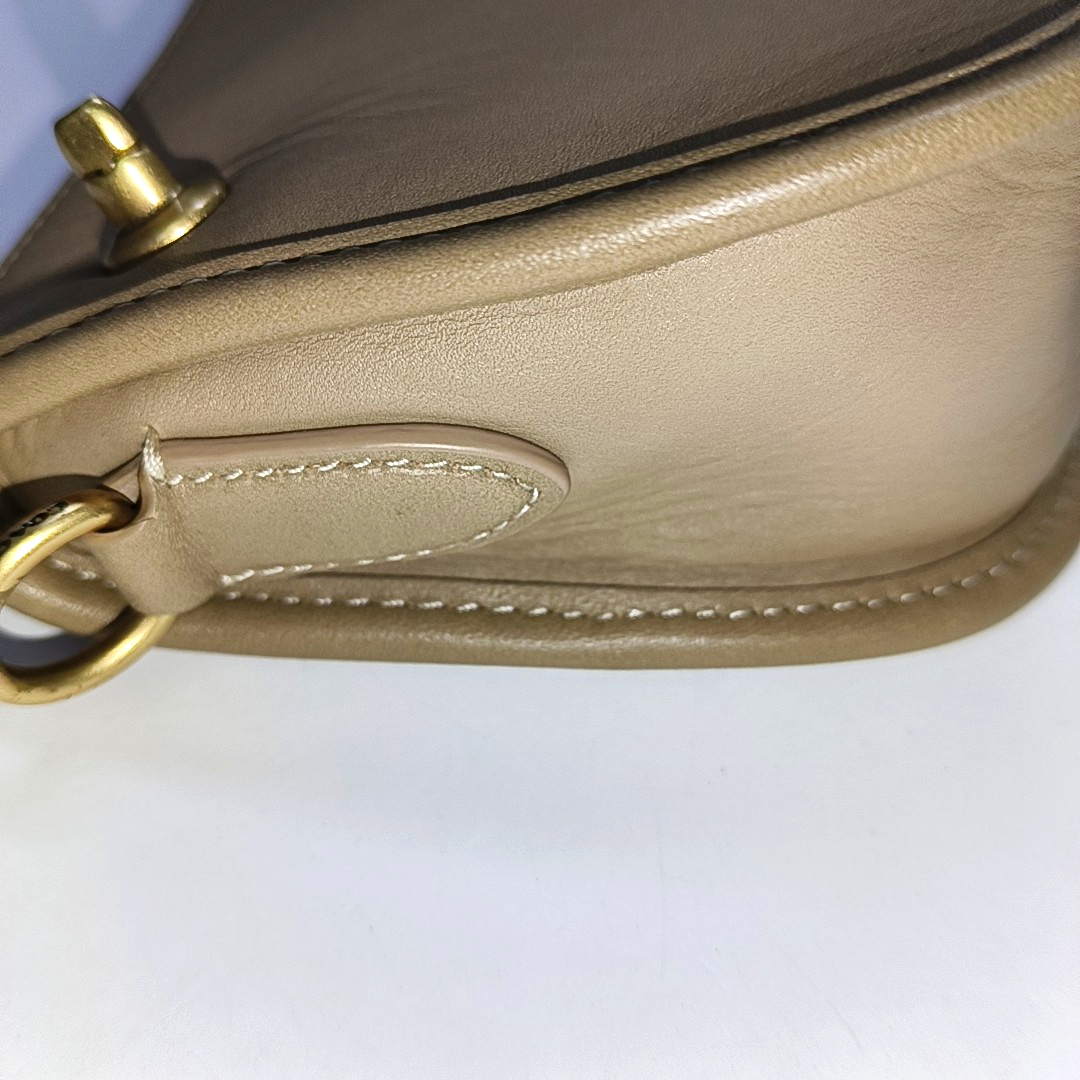 COACH SWINGER Khaki Leather Handbag Golden hardware Removable shoulder strap-(SKU)-14161118
