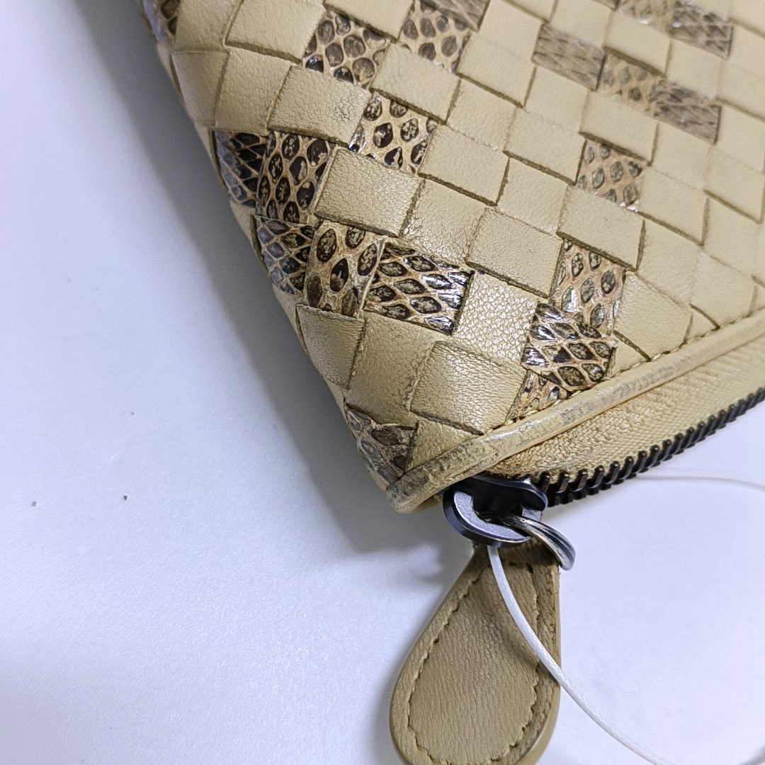 BOTTEGA VENETA Khaki Cowhide Braided Wallet Silver Hardware-(SKU)-958796805